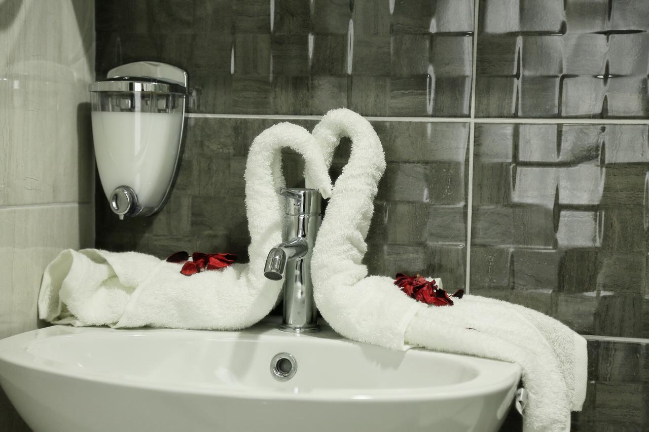 Otel Akpinar Ескишехир Екстериор снимка